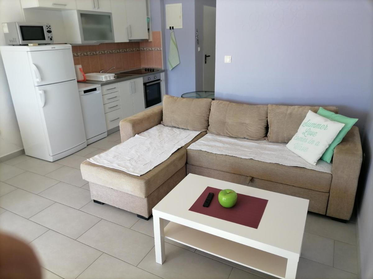 Apartman Sutalo Komarna Kültér fotó